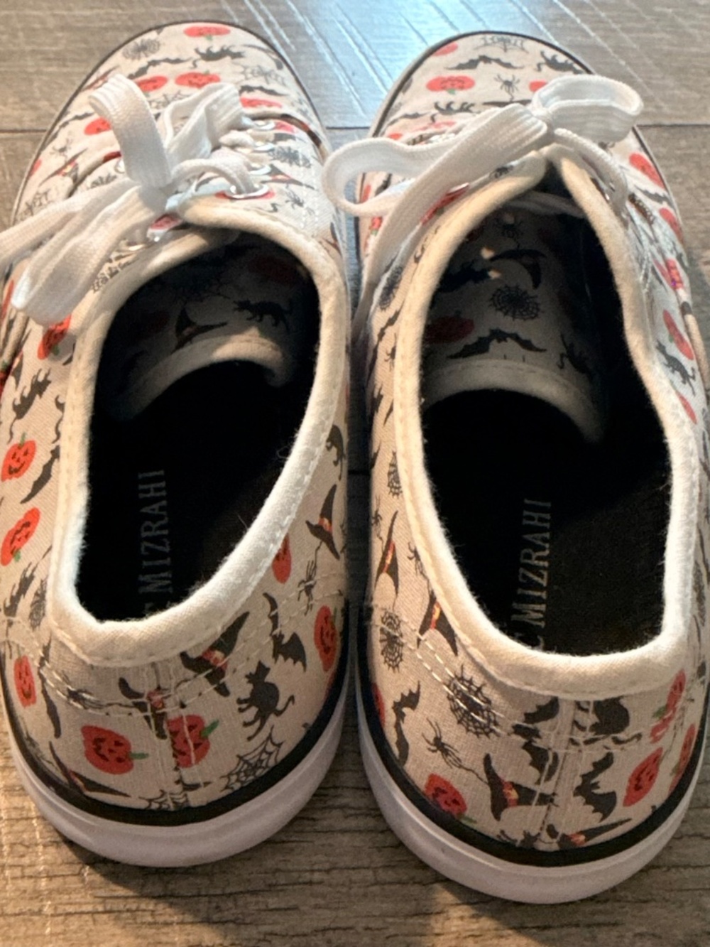 ISAAC MIZRAHI Spooky Halloween Pumpkin Cat Witch Shoes - Women’s Size 8 - Picture 3 of 4
